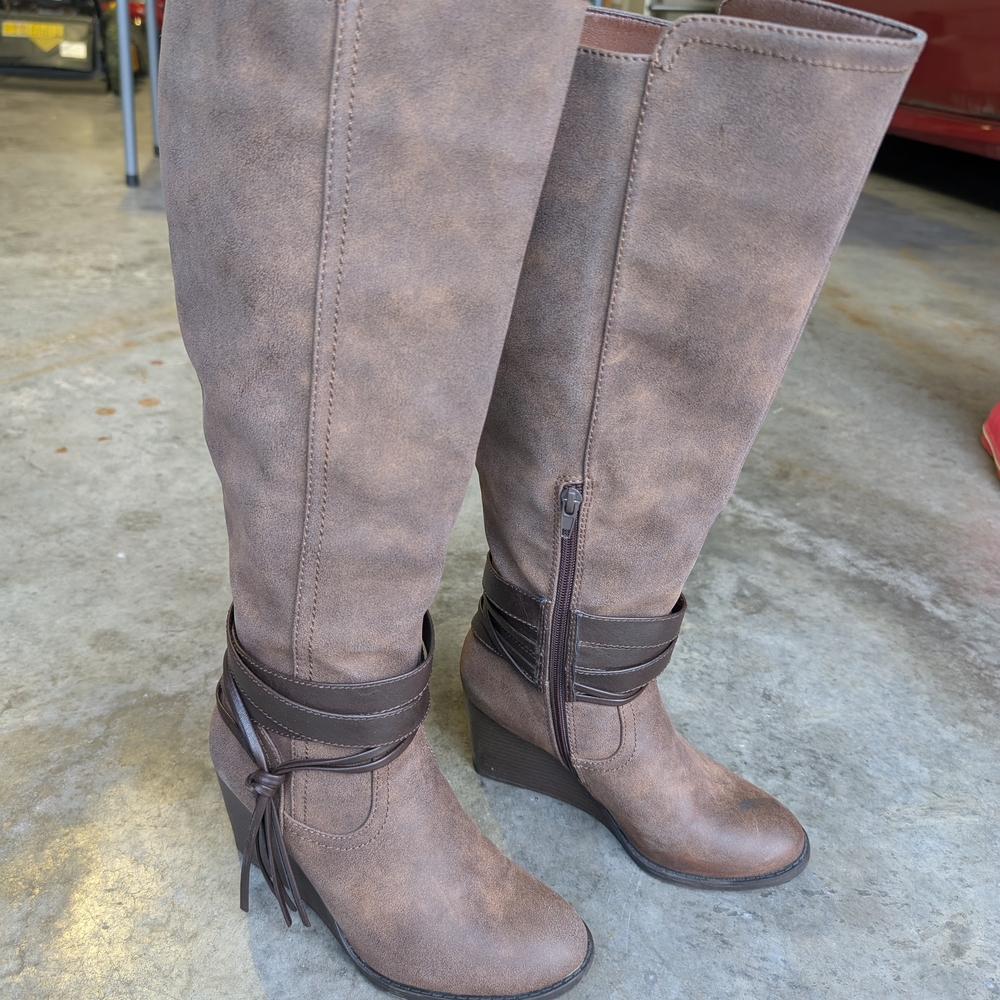 Brown Knee-High Wedge Boots